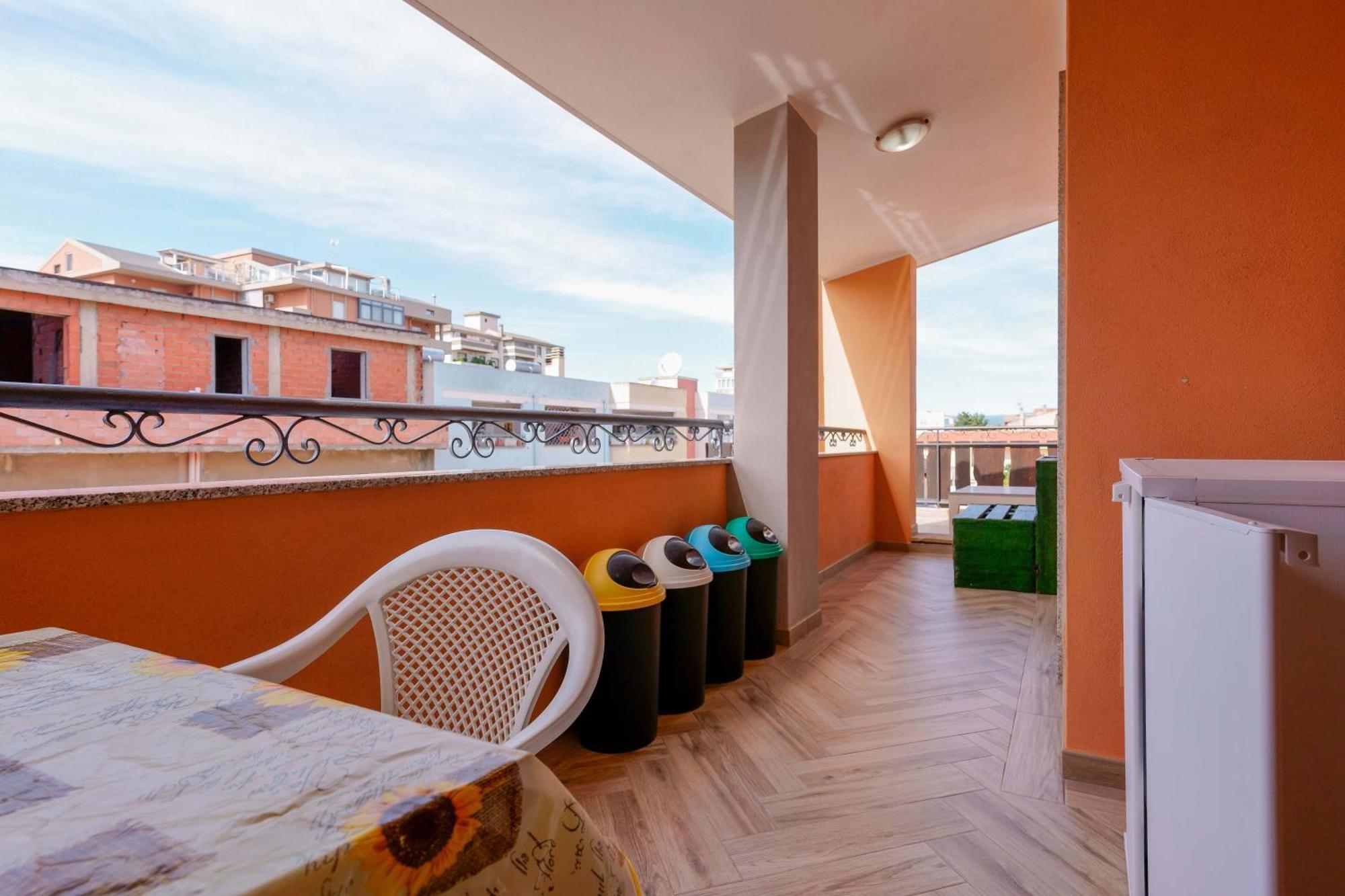 Paradise Home Quartu SantʼElena Екстериор снимка